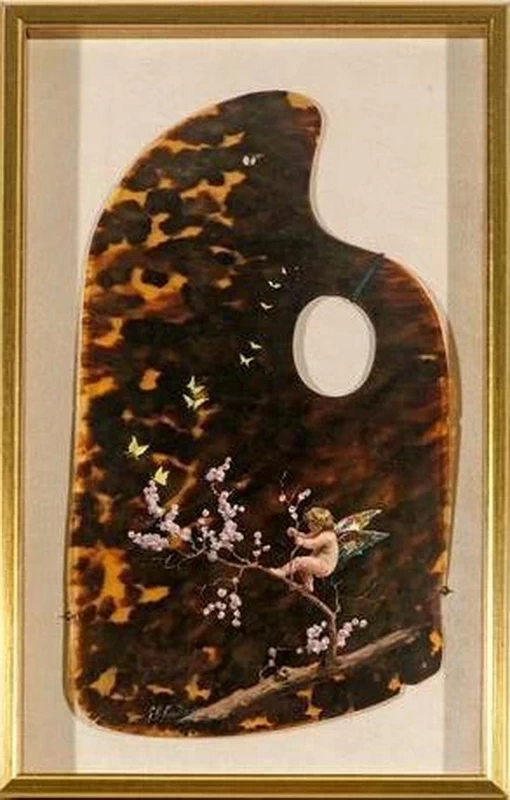 Amorino su ramo fiorito